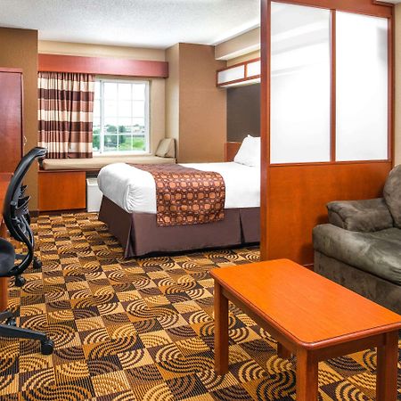 Microtel Inn & Suites Lincoln Exterior foto