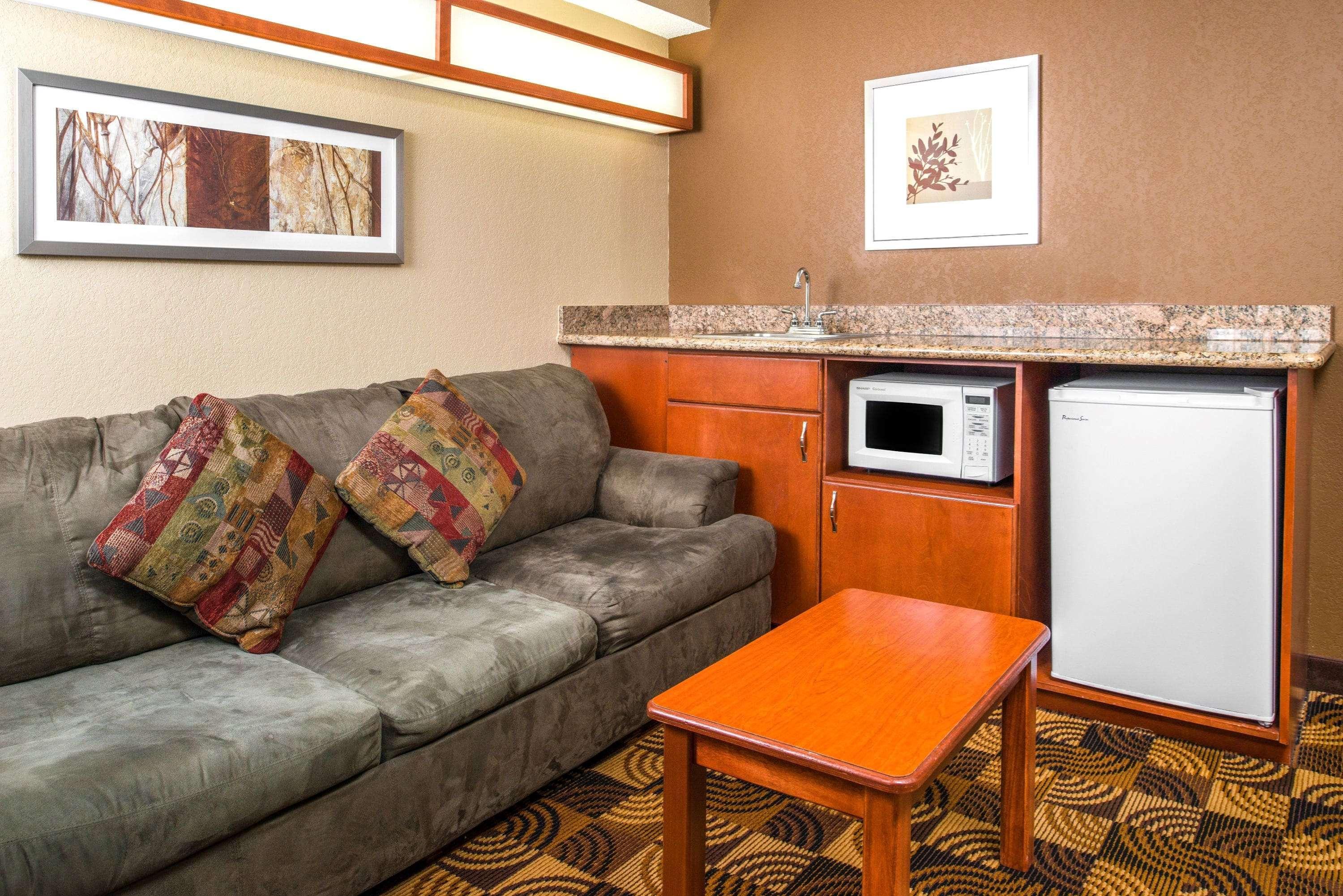 Microtel Inn & Suites Lincoln Exterior foto